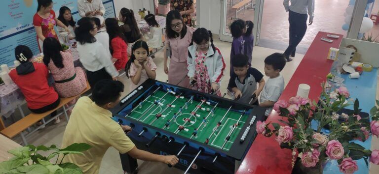 Bi lắc trong trường học